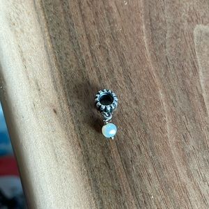 Pearl charm